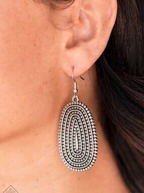 Paparazzi Jewelry Accessories - Desert Climate - Silver Earrings - Vintage